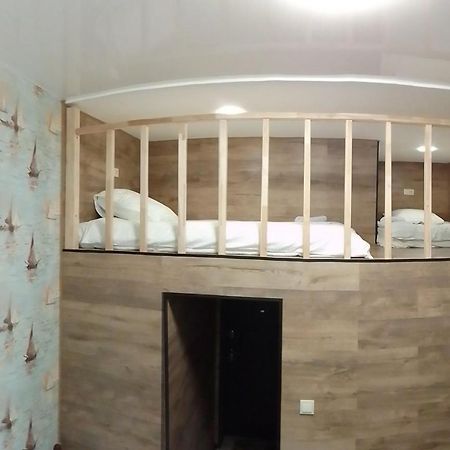 Hostel Voyage เคียฟ ภายนอก รูปภาพ