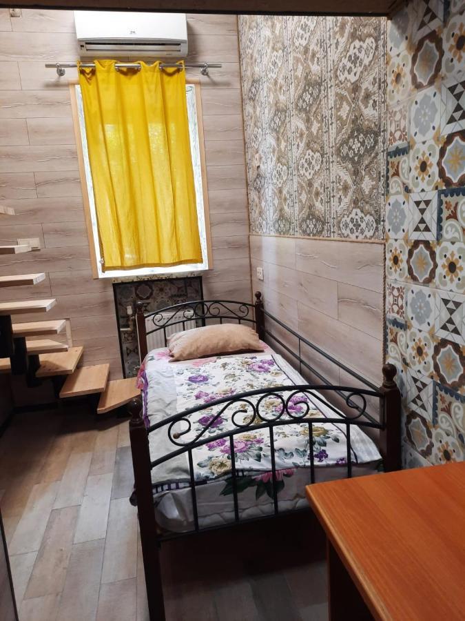 Hostel Voyage เคียฟ ภายนอก รูปภาพ