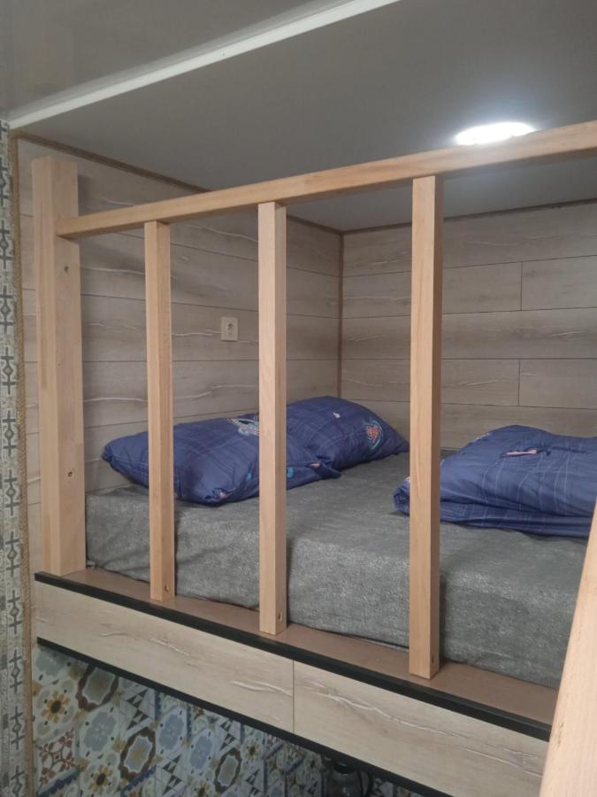 Hostel Voyage เคียฟ ภายนอก รูปภาพ